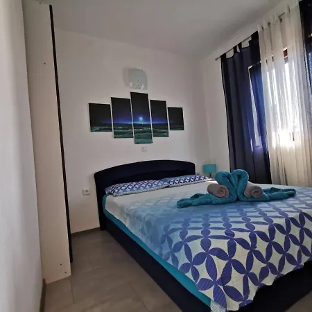 Tajana Apartment Sukosan