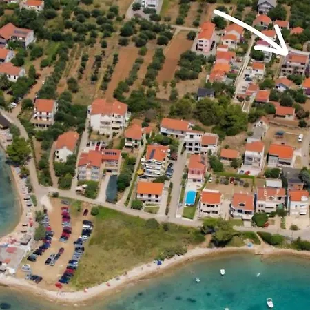Tajana Apartment *