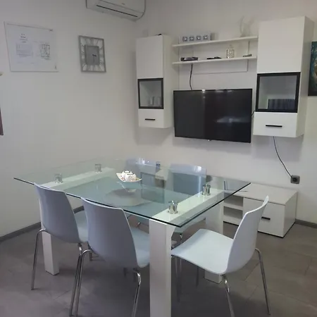 Tajana Apartment