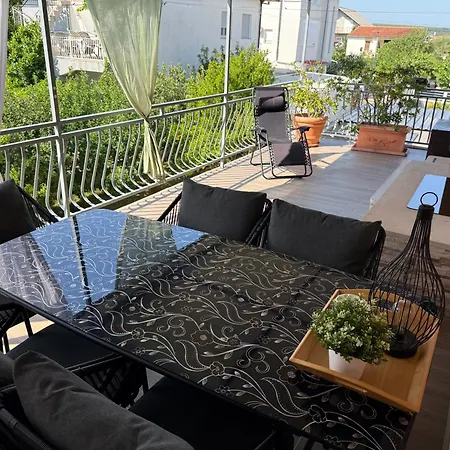 Tajana Apartment